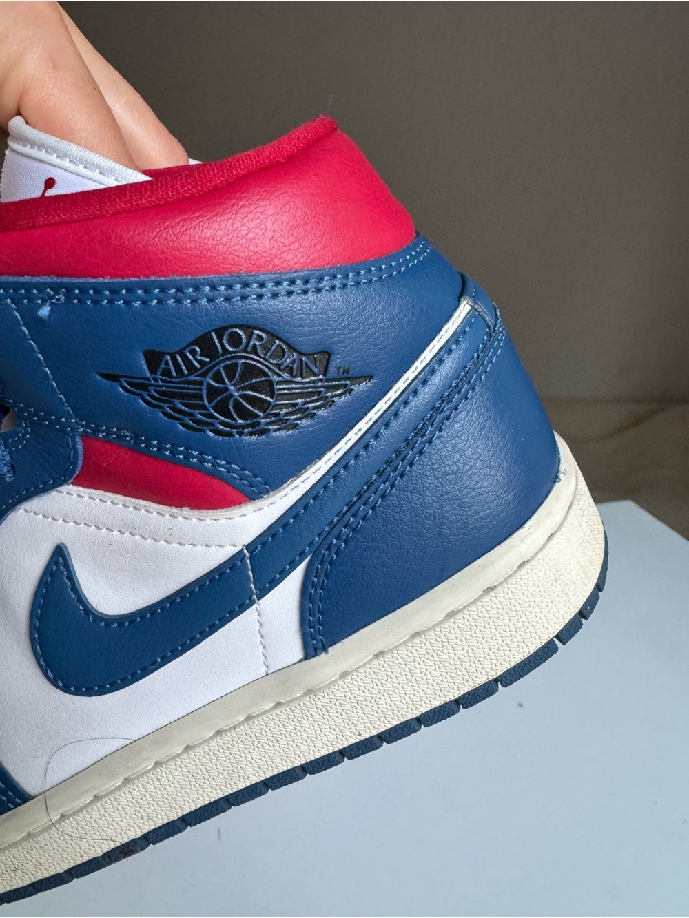 Air Jordan 1 Mid French Blue White Gym Red Women’s US 7.5 - Picture 8 of 9